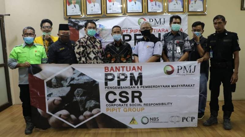 PT. PMJ Beri Bantuan Masker kepada Masyarakat Tana Tidung